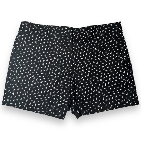LOFT Pants - Loft Women’s Riviera Shorts Rose Print Black Size 8